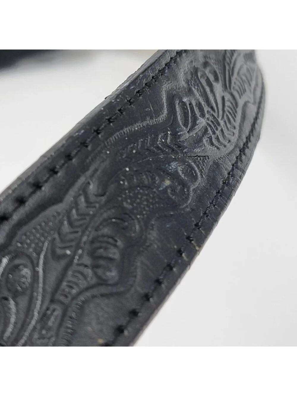VTG Western Cowboy  Youth 3D Genuine Leather Black Belt With Silver & Gold Longh